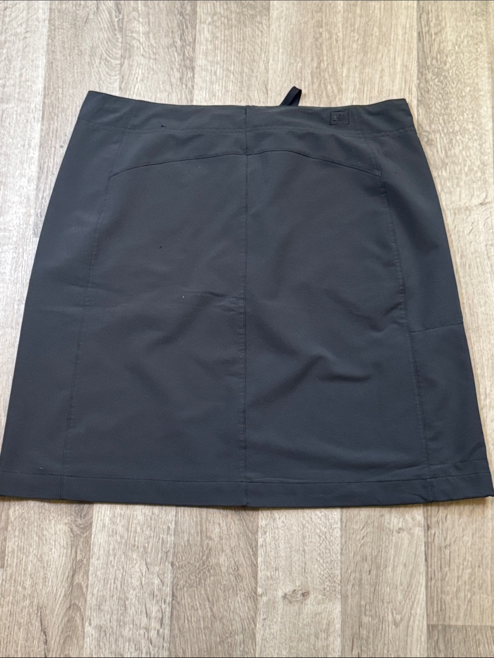 REI Women's Black Pull-On Utility Skirt - Picture 3 of 9